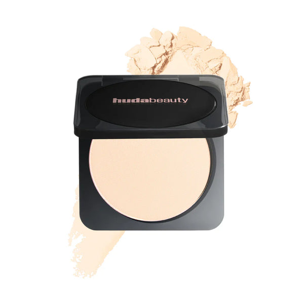 Huda Beauty Pressed Powder Pound Cake