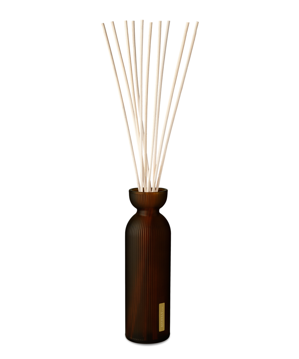 The Rituals of Mehr Miriscni Stapici