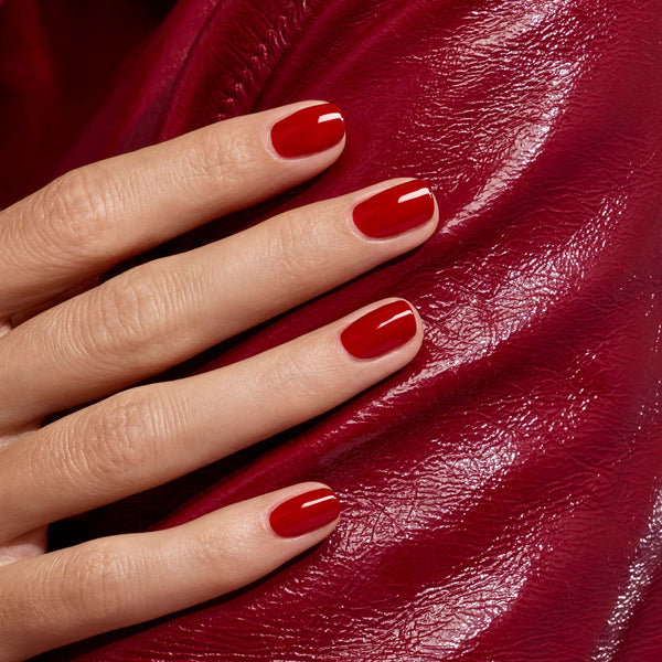 Manucurist Green Flash™ LED gel lak za nokte 15 ml – Red Velvet