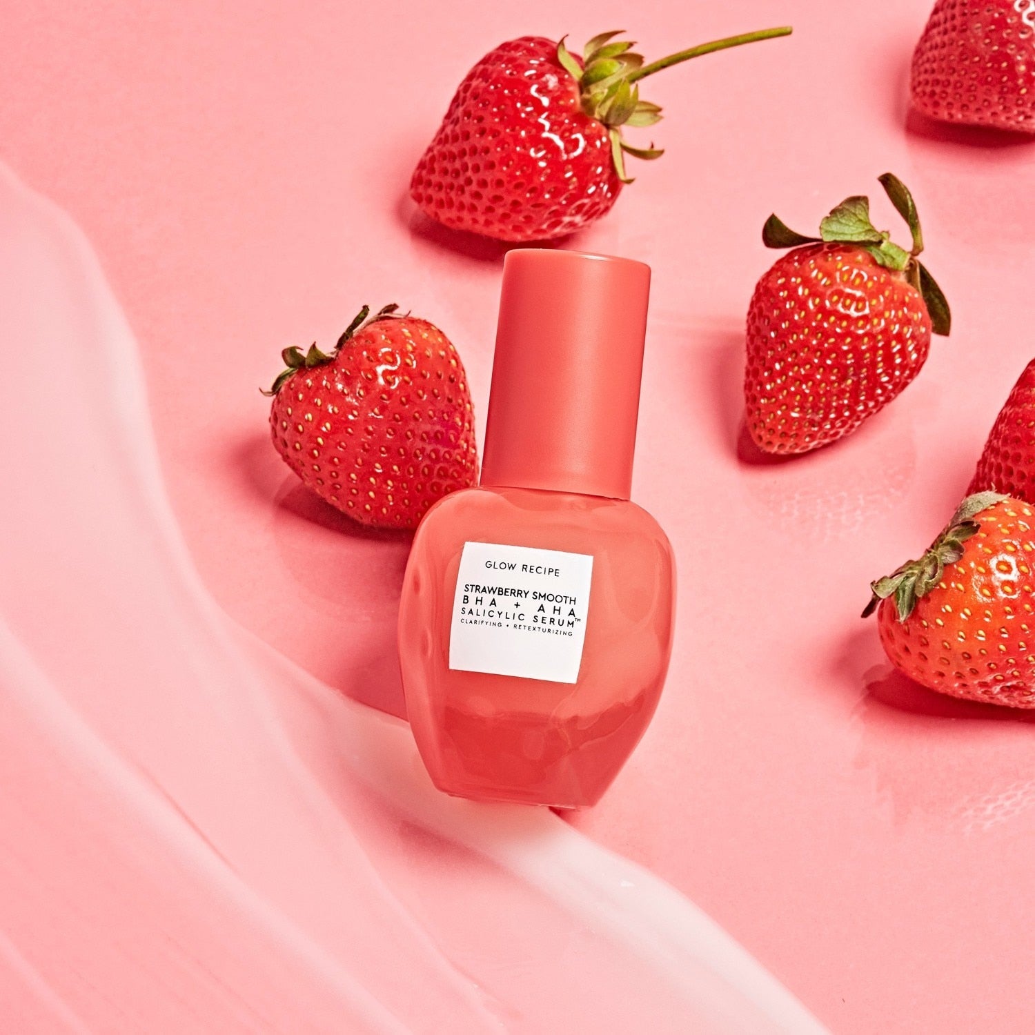 Glow Recipe Strawberry Smooth BHA + LHA Salicylic Serum