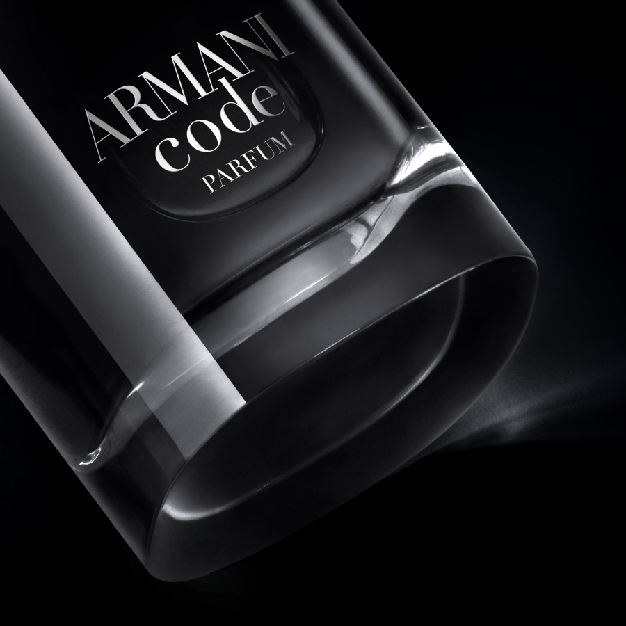 Giorgio Armani – Armani Code Le Parfum