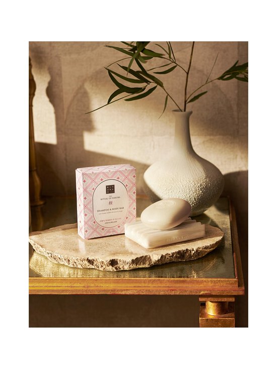 The Rituals Of Sakura Shampoo and Body Bar