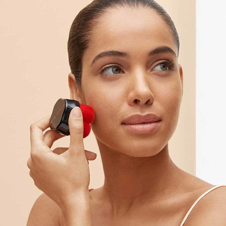 Shiseido Hanatsubaki Hake Powder Foundation Brush