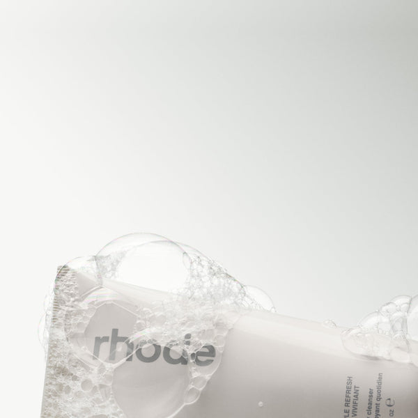 Pineapple Refresh Cleanser pena