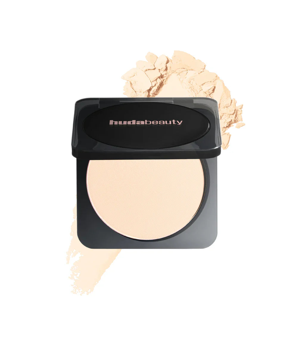 Huda Beauty  Pressed Powder Pound Cake