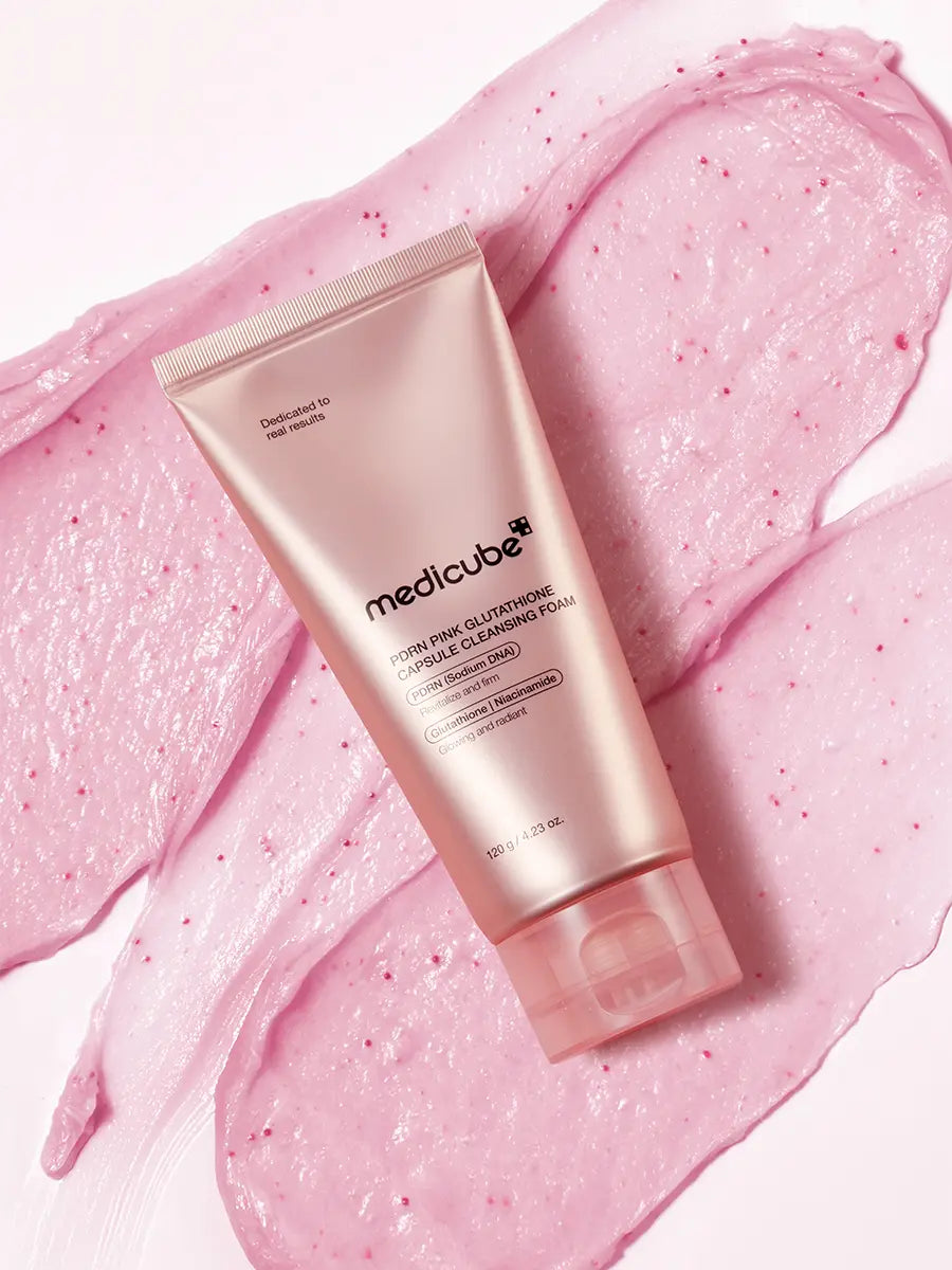 Medicube PDRN Pink Glutathione Capsule Cleansing Foam